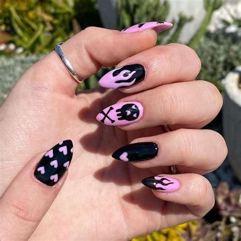 pink and black nail art